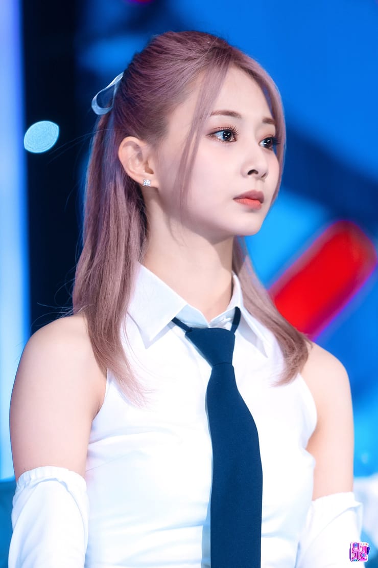 Chou Tzu-yu (Tzuyu)