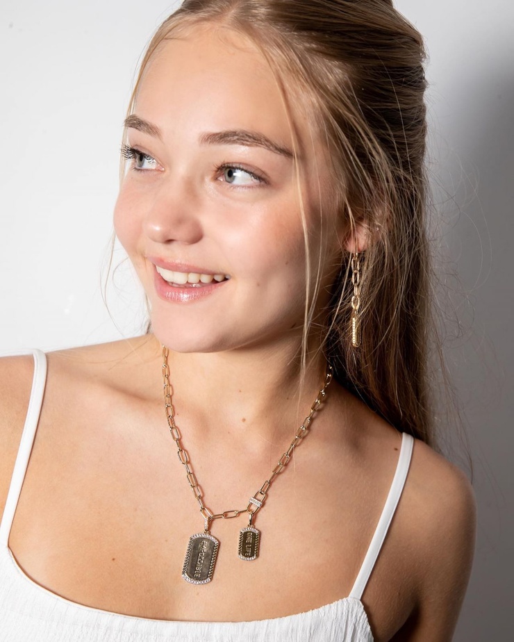Jasmine Hendriks Jasmine Hendriks