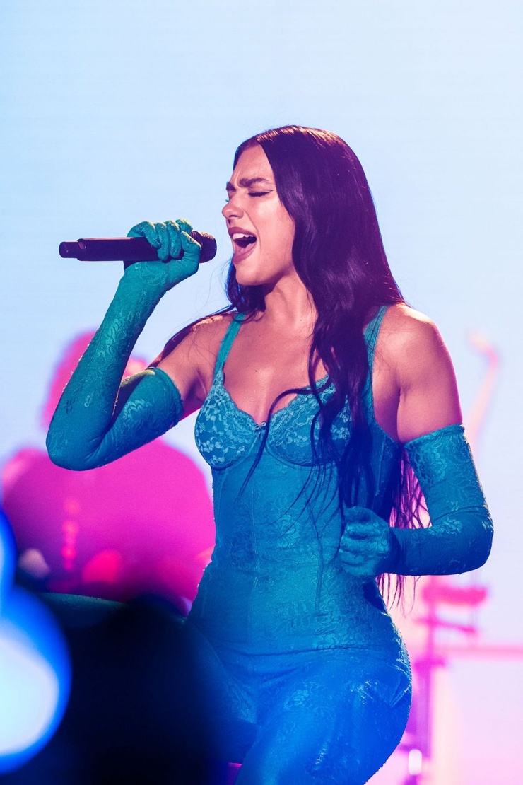 Dua Lipa