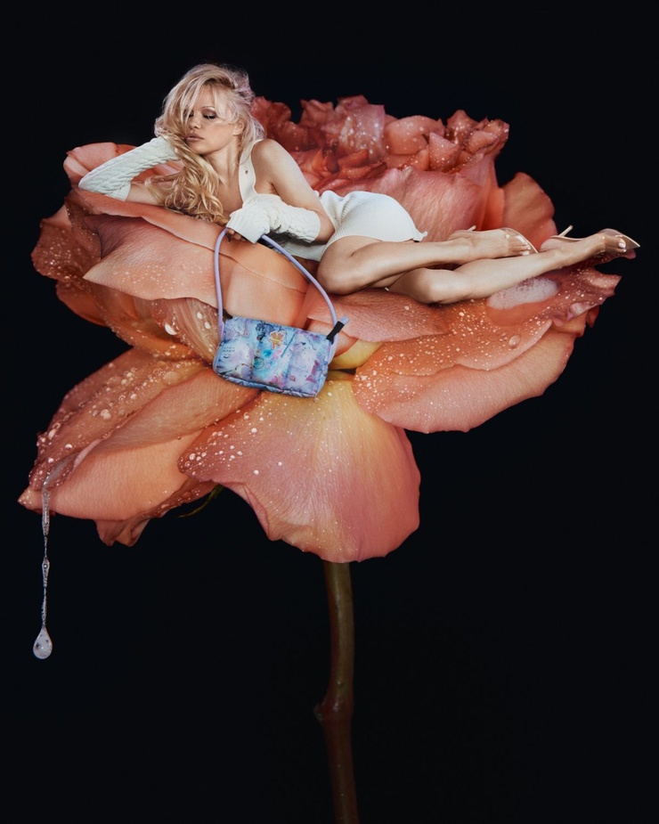 Pamela Anderson Pamela Anderson