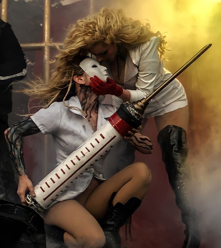 Maria Brink
