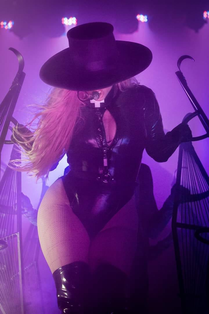 Maria Brink