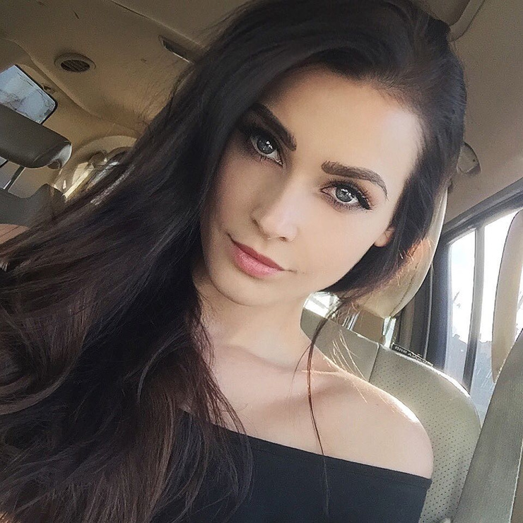Niece Waidhofer image