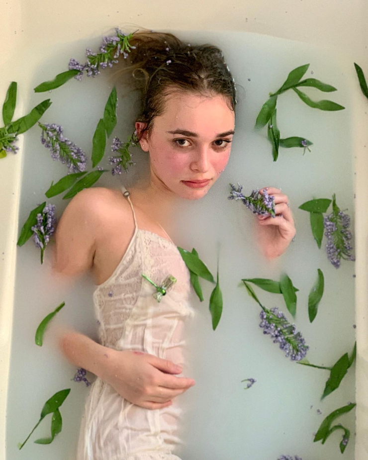 Nikki Roumel Nikki Roumel