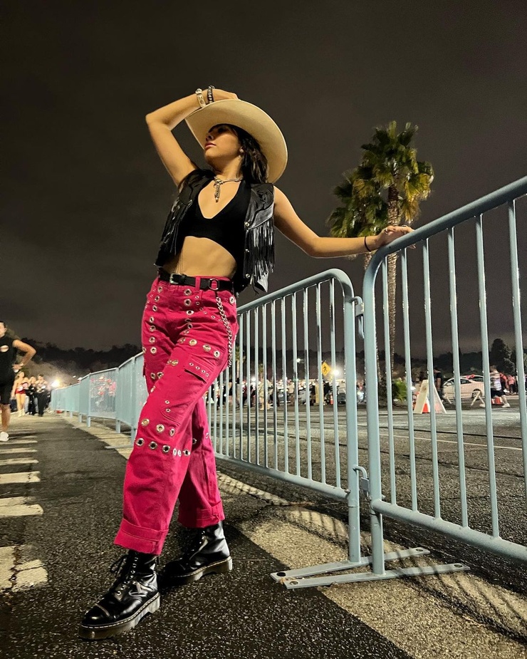 Xochitl Gomez