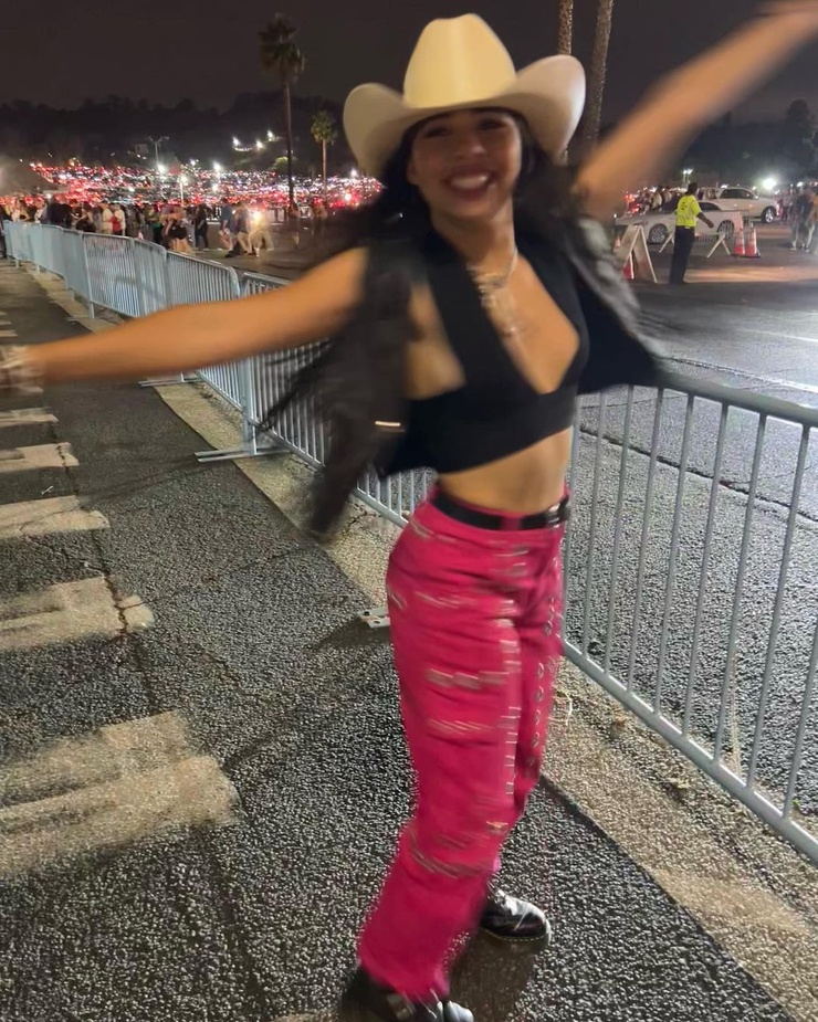 Xochitl Gomez
