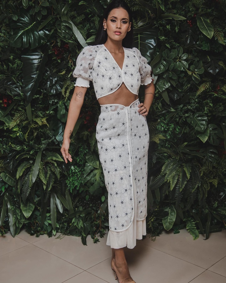 ALINE RESPLANDES