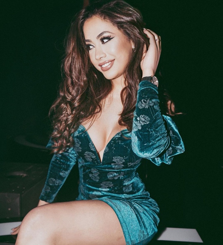 Isabela Miranda Isabela Miranda