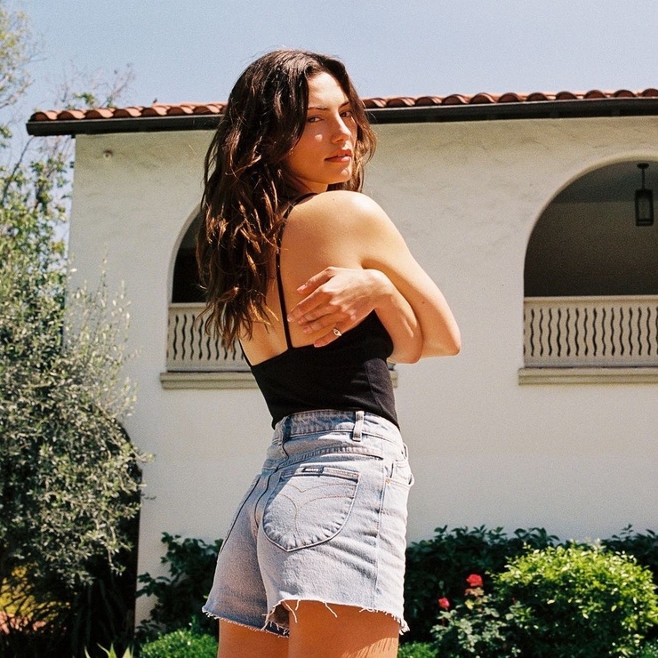Phoebe Tonkin Phoebe Tonkin