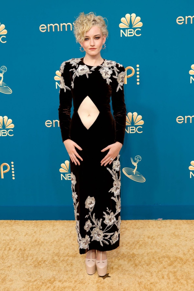 Julia Garner