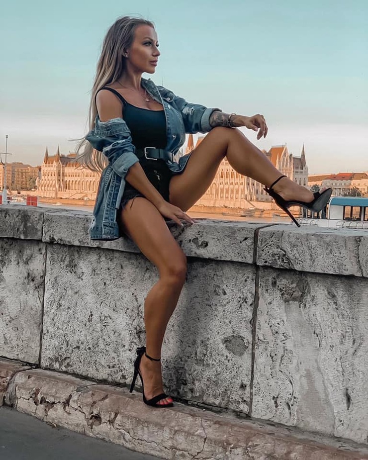 Mónika Jákliová.