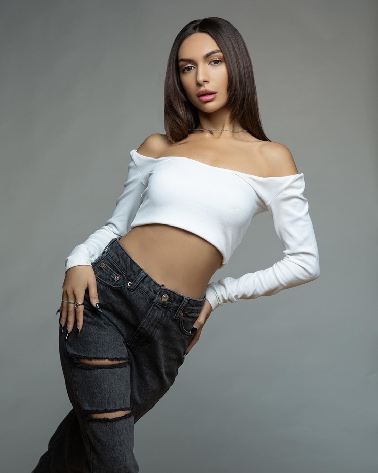 Nairisha Nairisha