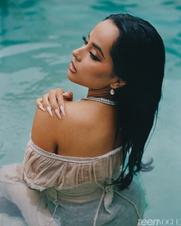 Becky G.