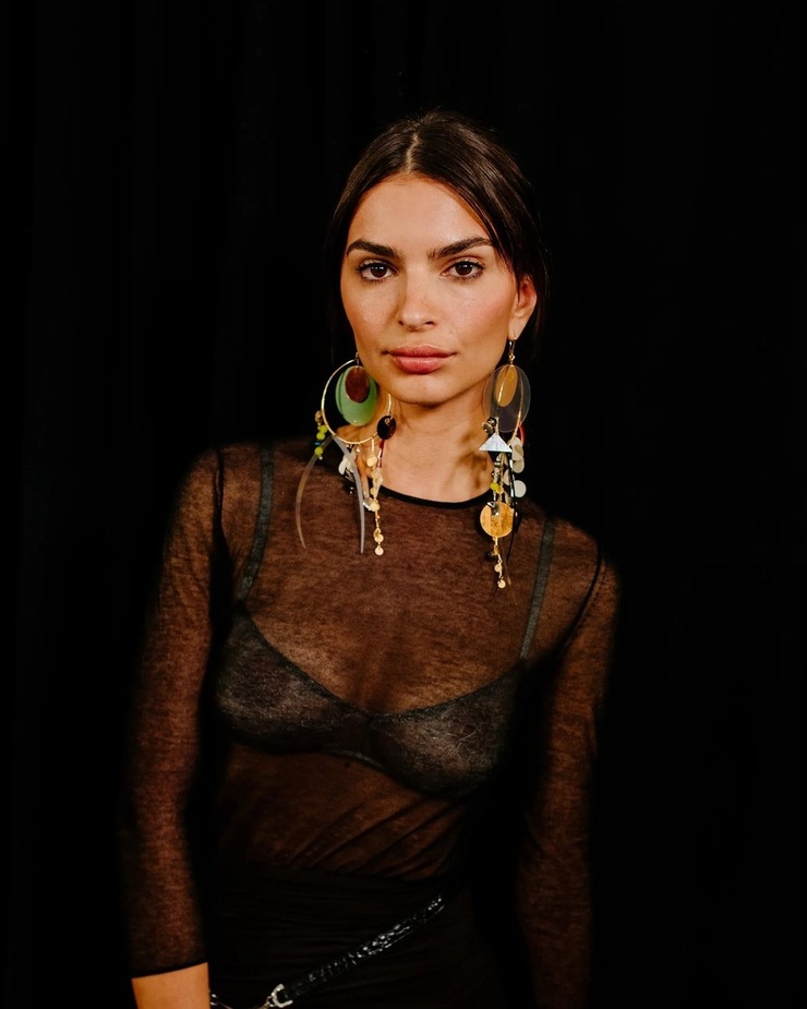 Emily Ratajkowski