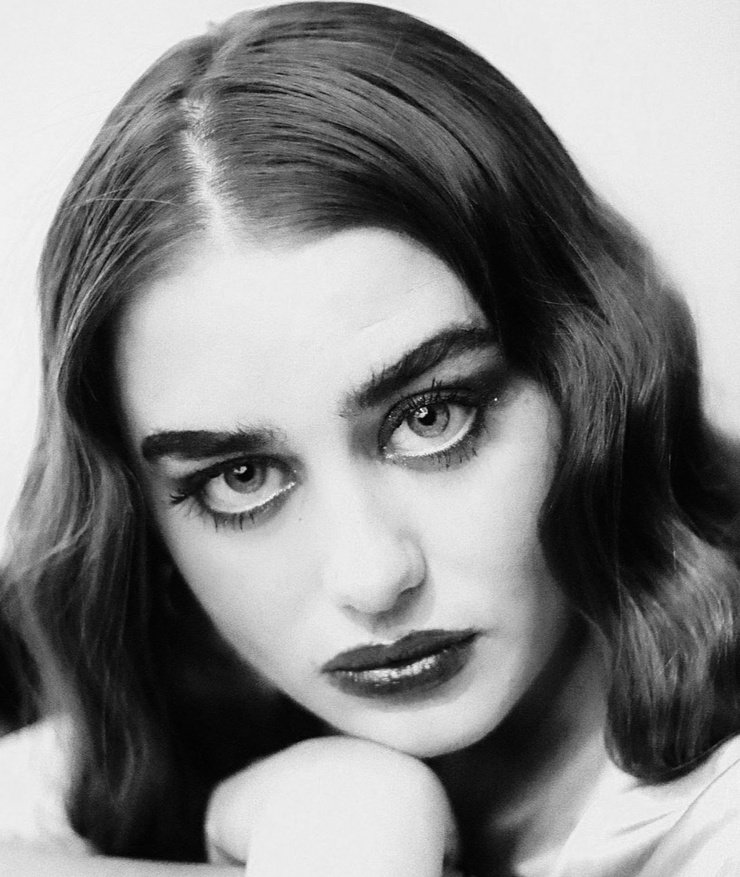 Picture of Alli Hart