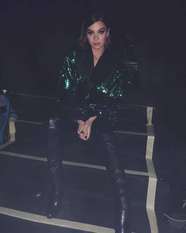 Hailee Steinfeld Hailee Steinfeld
