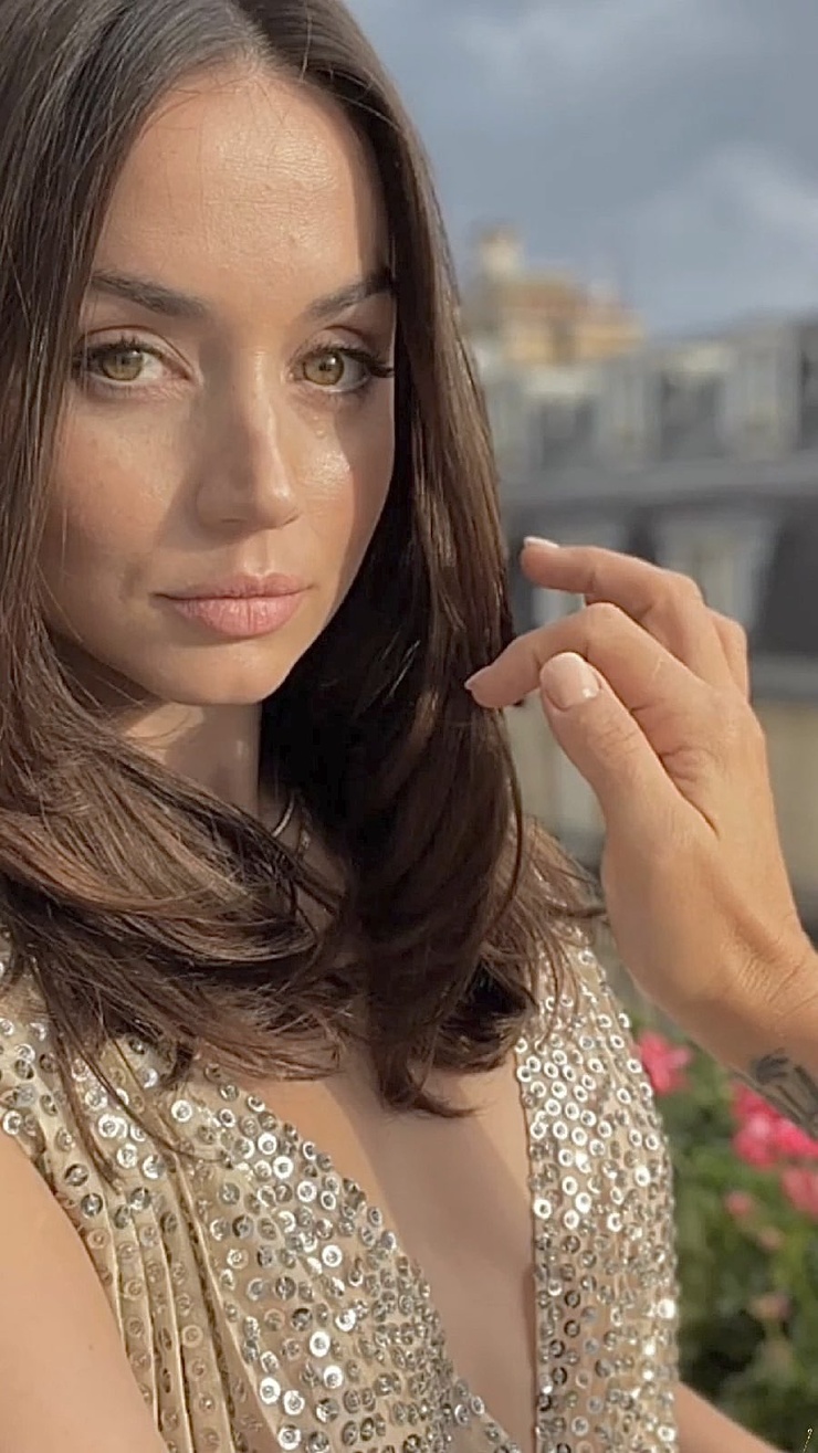 Ana de Armas Ana de Armas
