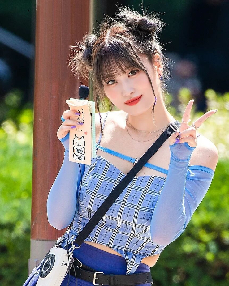 Hirai Momo