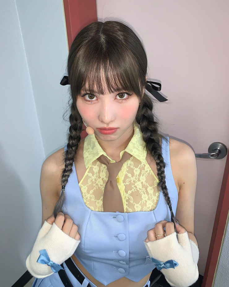 Hirai Momo