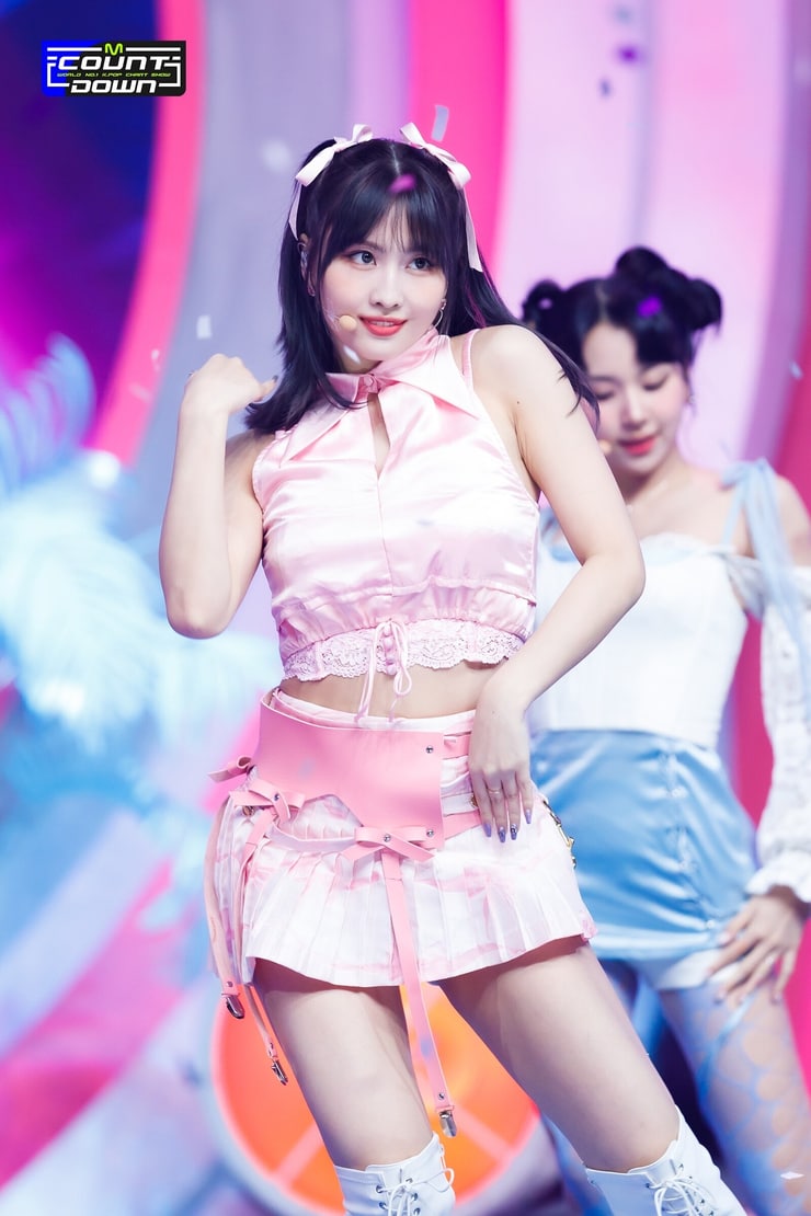 Hirai Momo