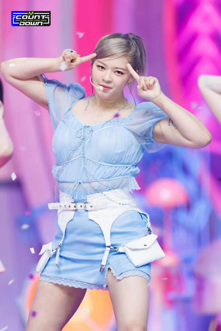 Yoo Jeong Yeon