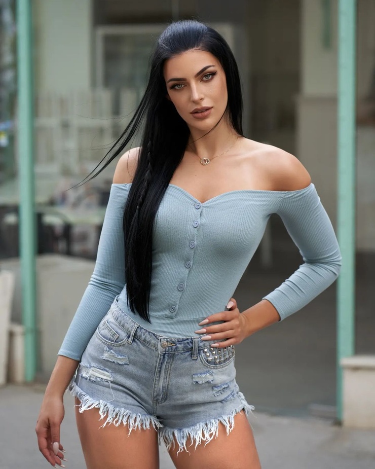 Jacqueline Neubauer Jacqueline Neubauer