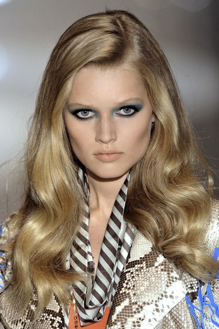 Picture of Toni Garrn