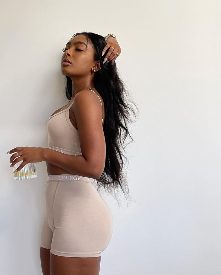 Jourdan Riane