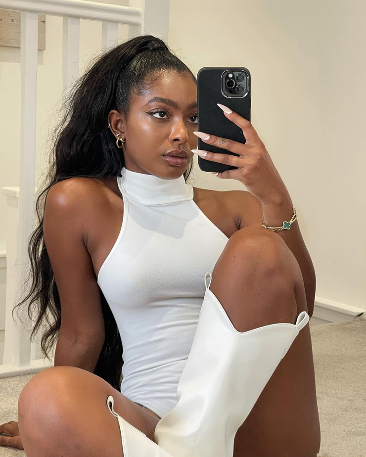 Jourdan Riane