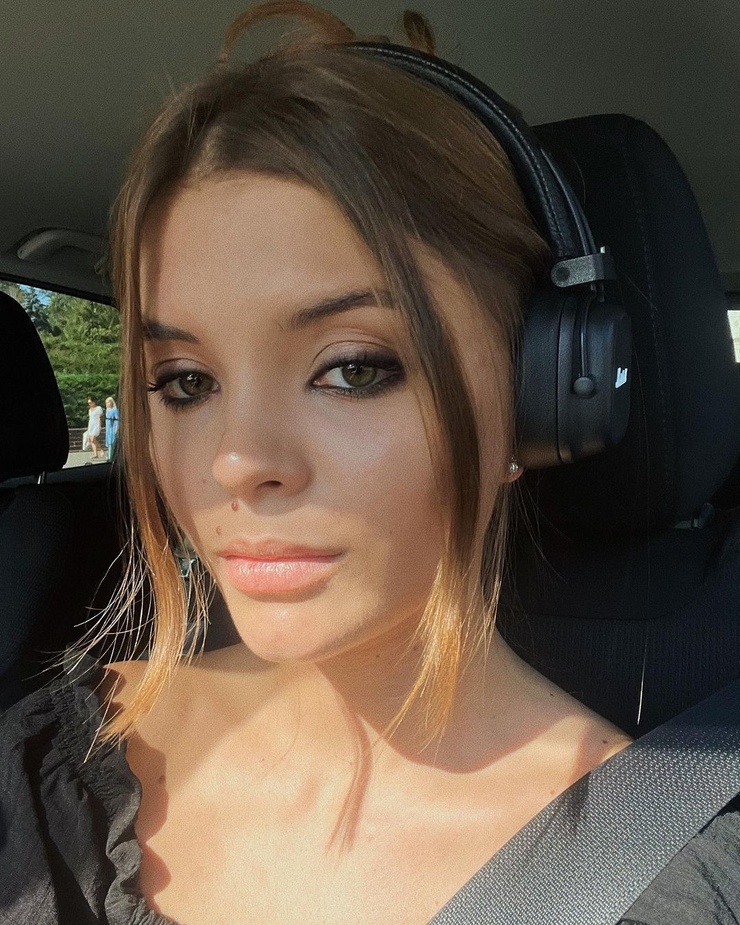 Picture of Dasha Komarova