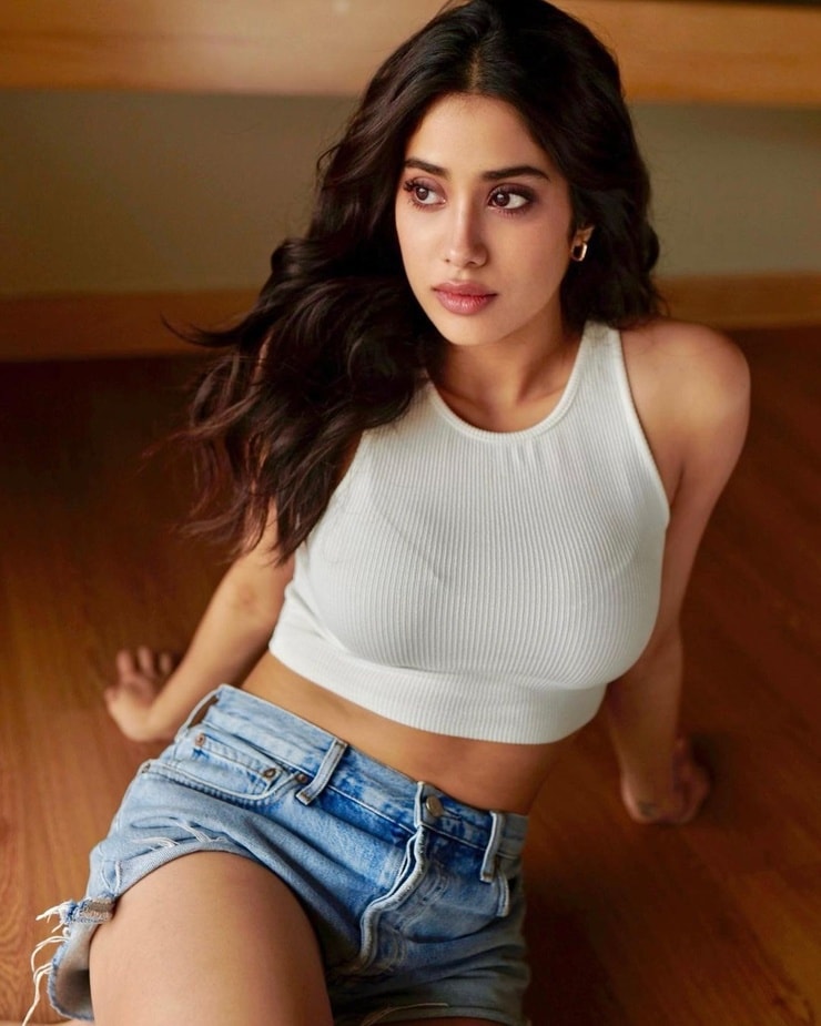 Image Of Janhvi Kapoor