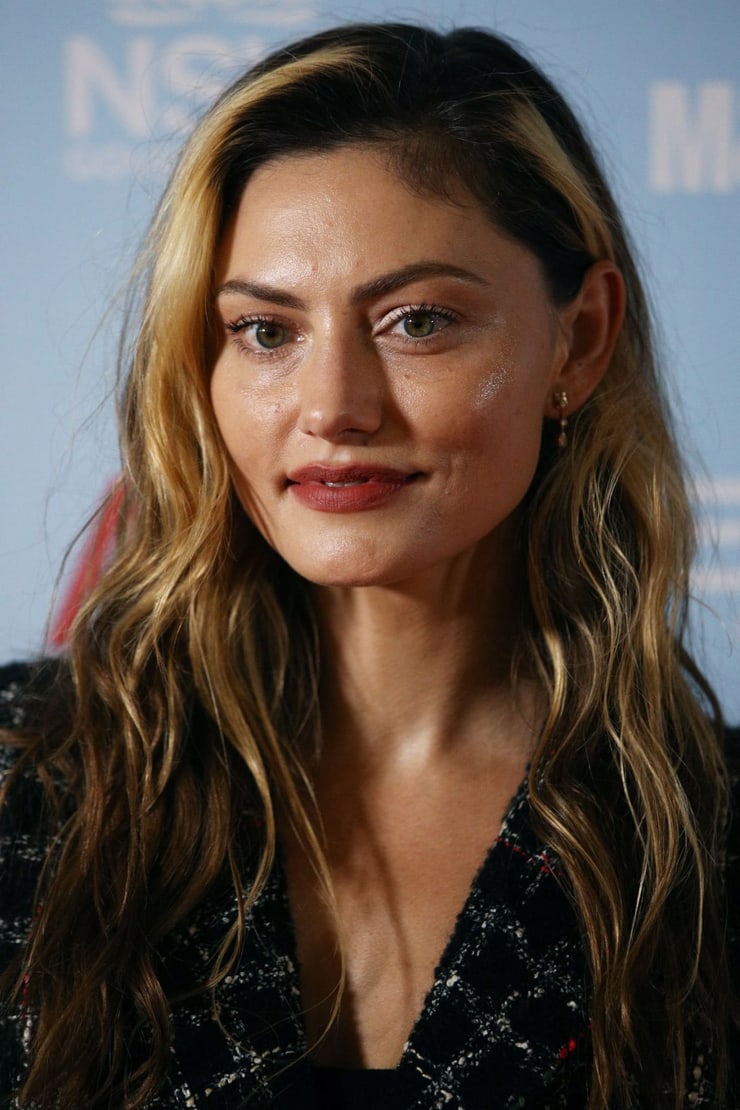 Phoebe Tonkin