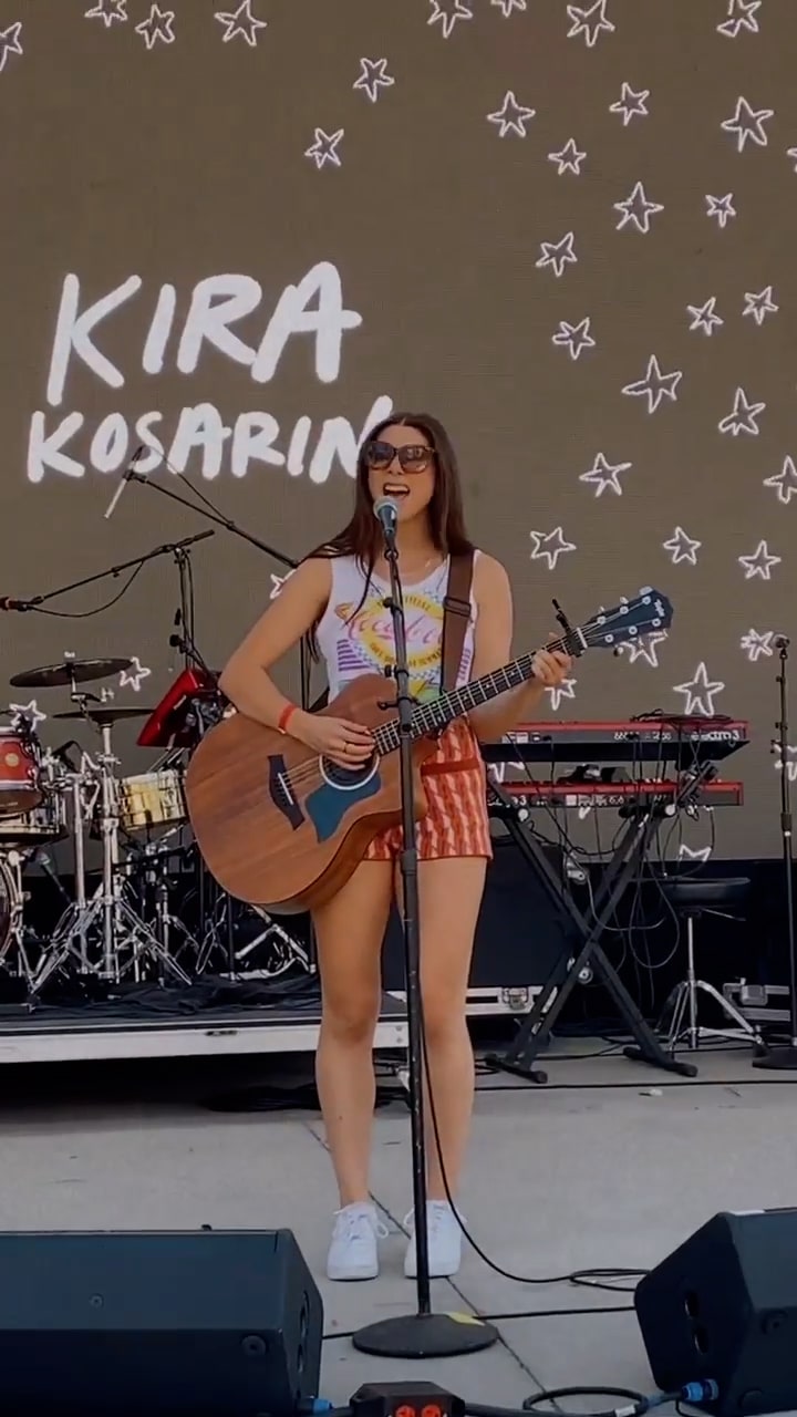 Kira Kosarin