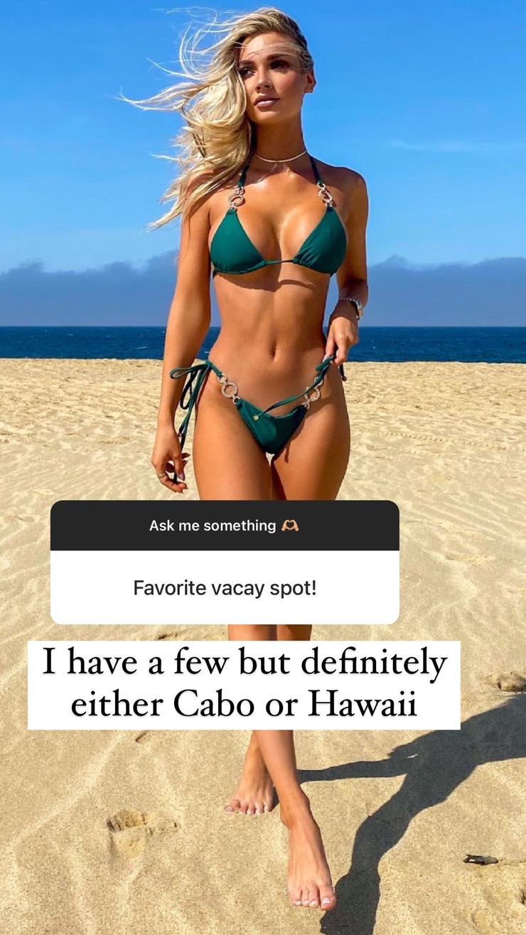 Alexa Collins