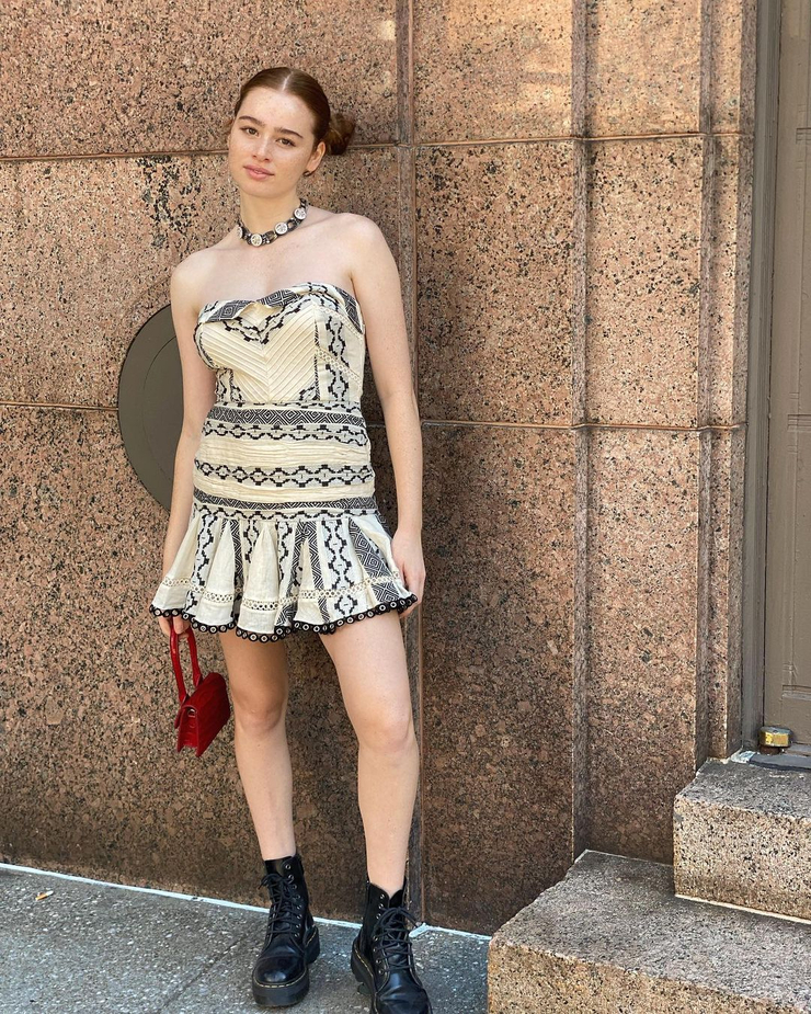 Chloe Melton Chloe Melton
