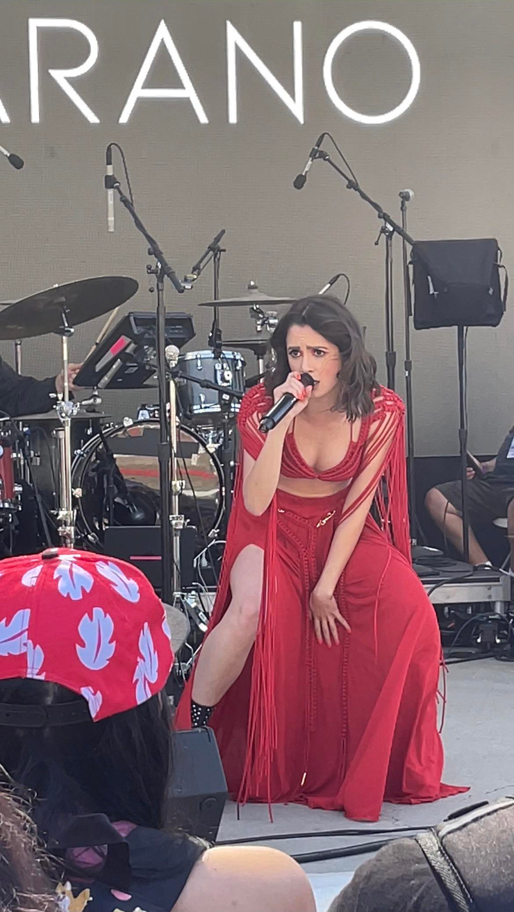 Laura Marano