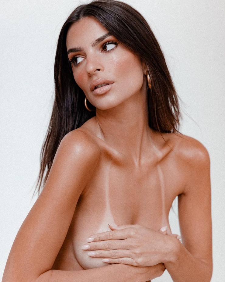 Emily Ratajkowski Emily Ratajkowski