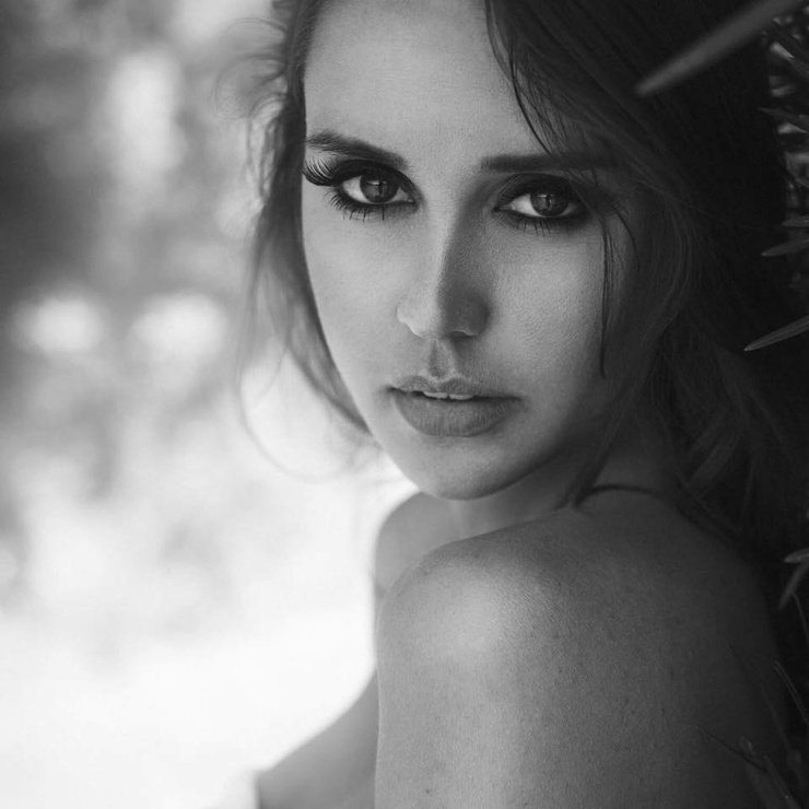Olivia Gray (I)
