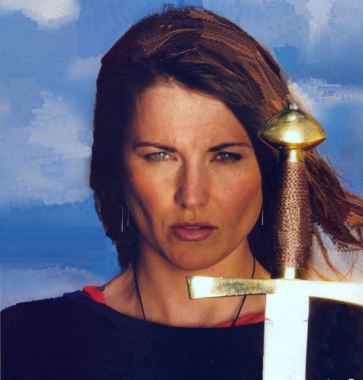 Lucy Lawless