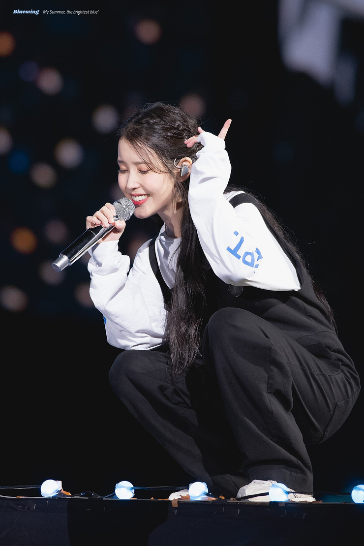 IU