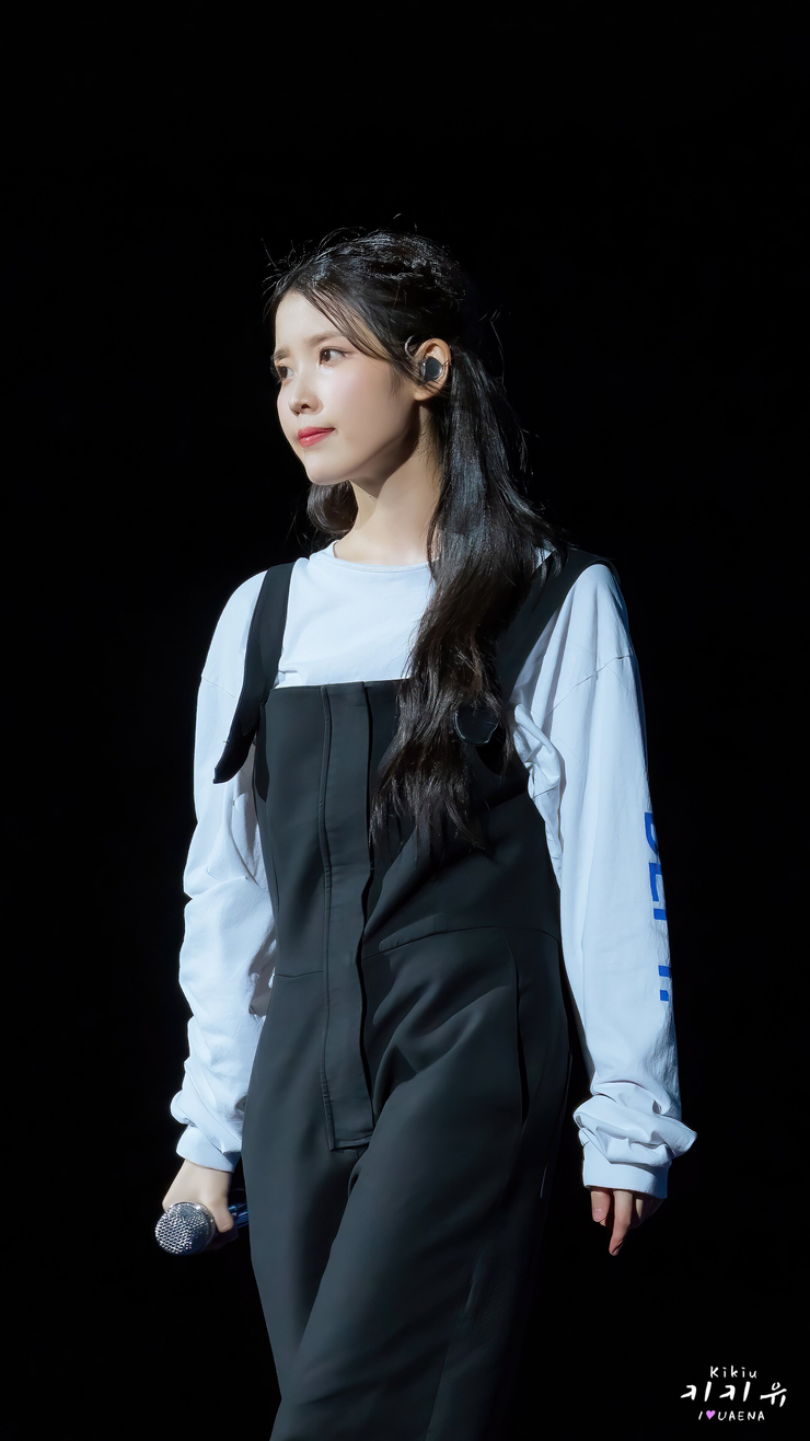 IU