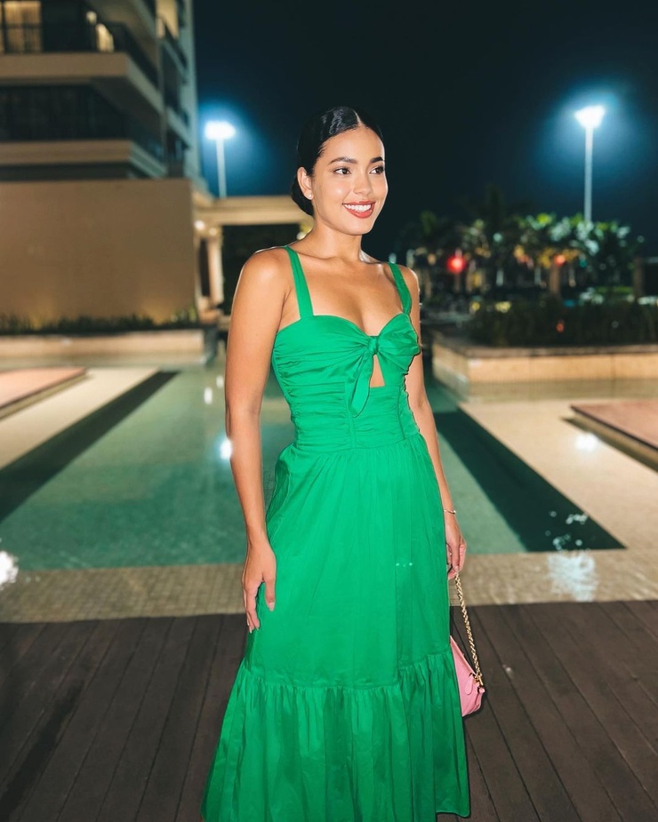 Picture of Nathalia Gibson