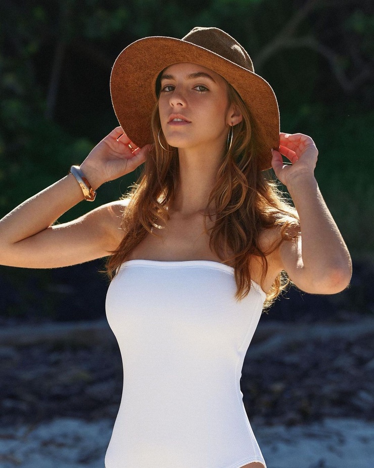 Emily Feld Emily Feld