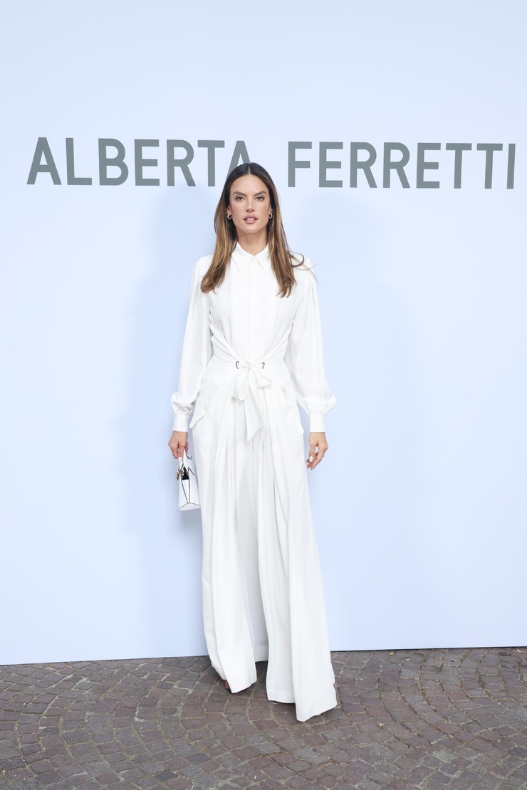 Alessandra Ambrosio Alessandra Ambrosio