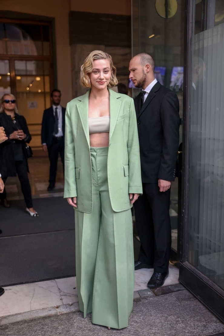 Lili Reinhart Lili Reinhart