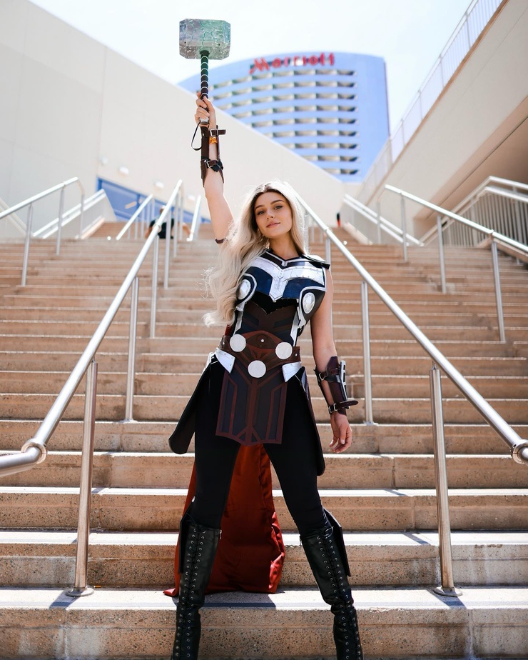 Taya Miller (cosplay model)
