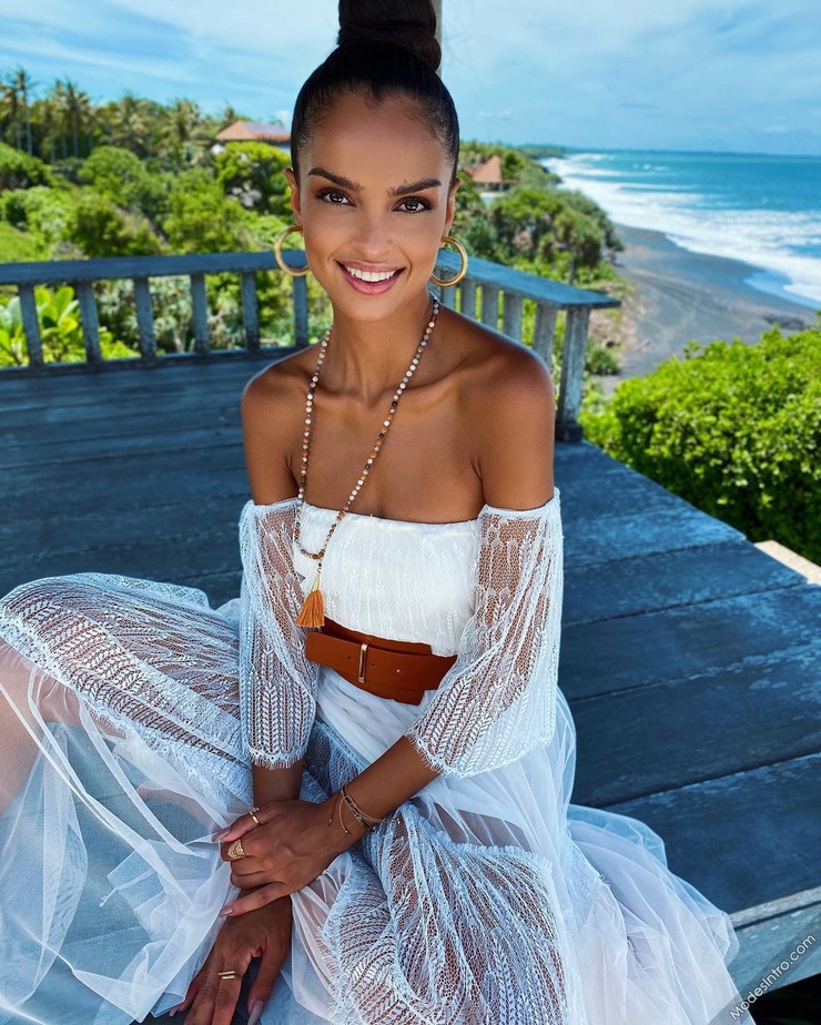 Klaudia El Dursi (model)