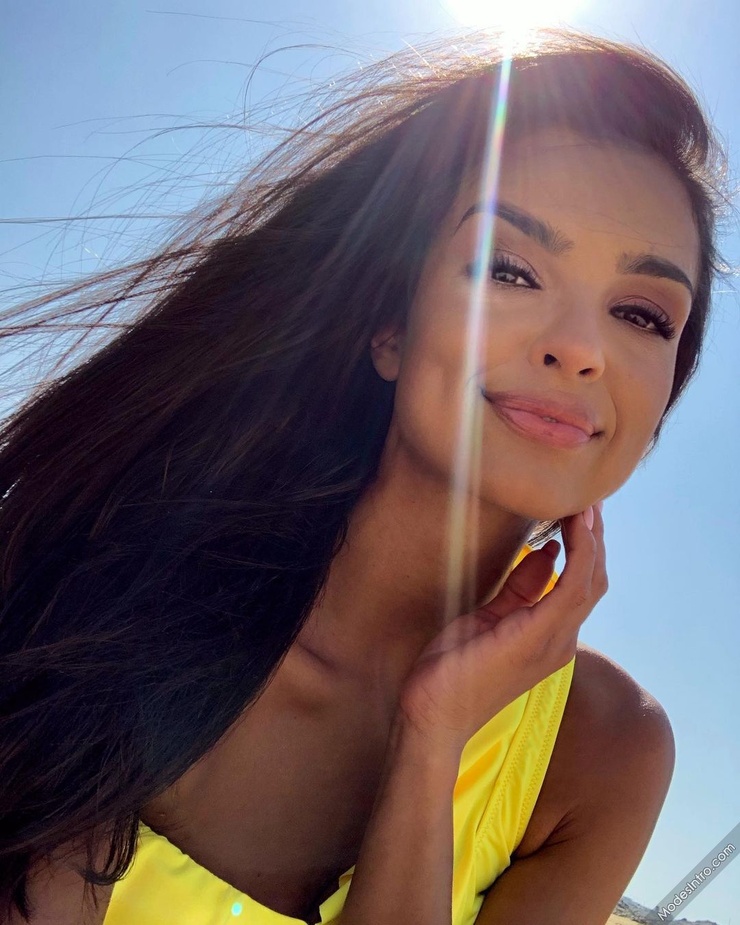 Klaudia El Dursi (model)