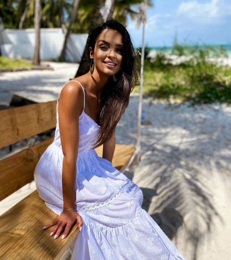 Klaudia El Dursi (model)