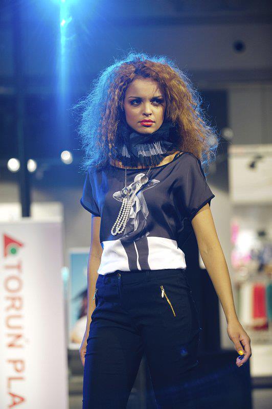 Klaudia El Dursi (model)